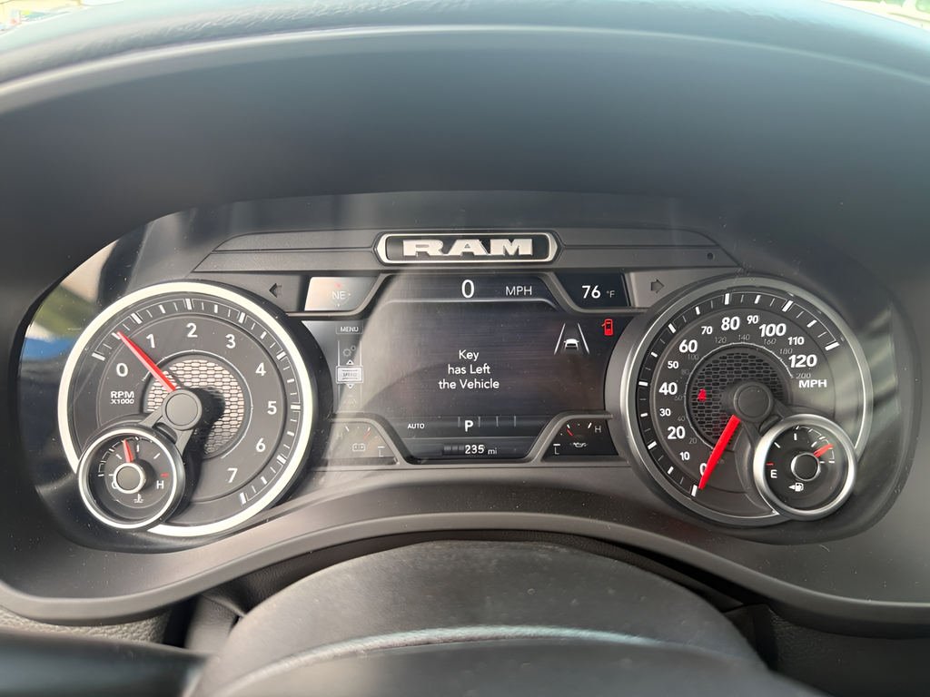 2026 RAM 1500 Big Horn Crew Cab 4x4 5'7' Box