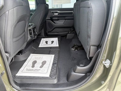 2026 RAM 1500 Big Horn Crew Cab 4x4 5'7' Box