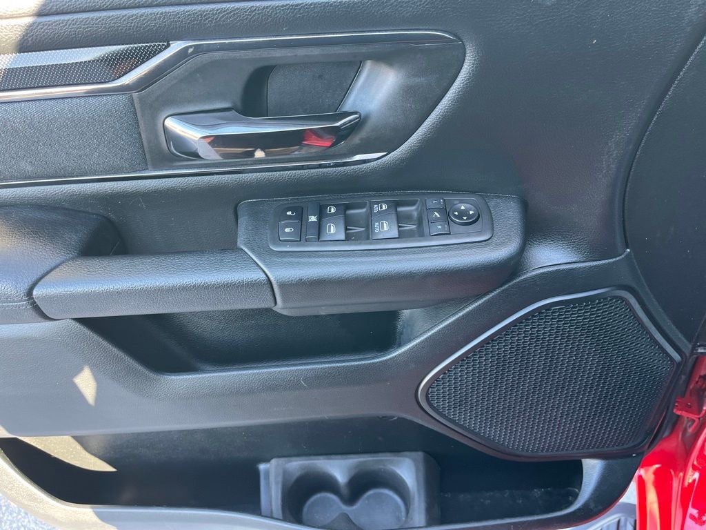 2021 RAM 1500 Big Horn Crew Cab 4x4 5'7' Box