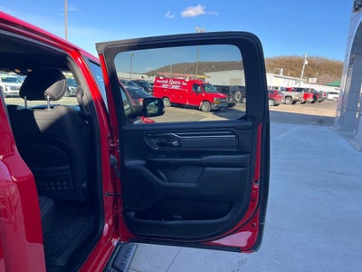 2021 RAM 1500 Big Horn Crew Cab 4x4 5'7' Box