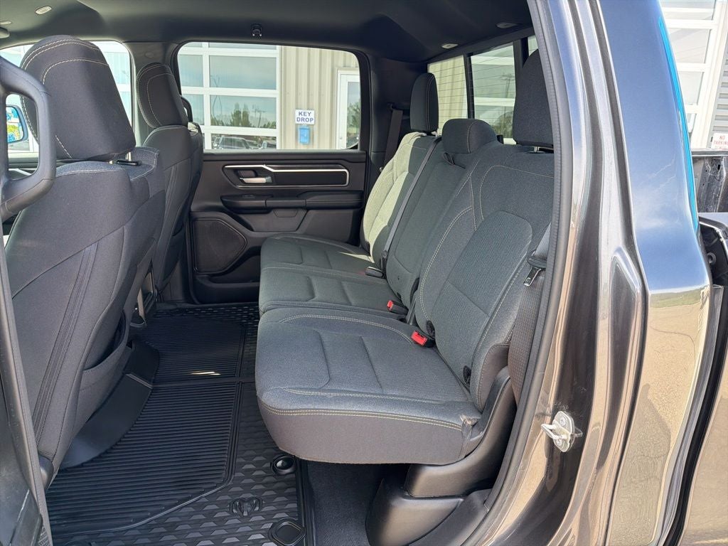 2024 RAM 1500 Big Horn Crew Cab 4x4 5'7' Box