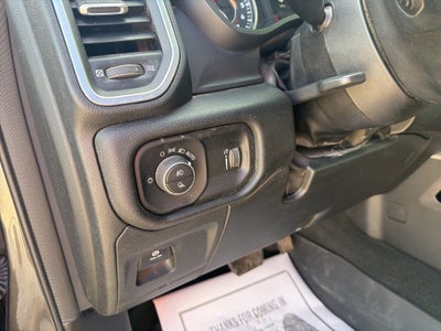 2024 RAM 1500 Big Horn Crew Cab 4x4 5'7' Box