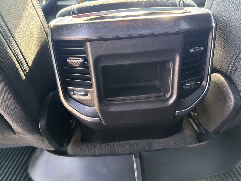 2024 RAM 1500 Big Horn Crew Cab 4x4 5'7' Box