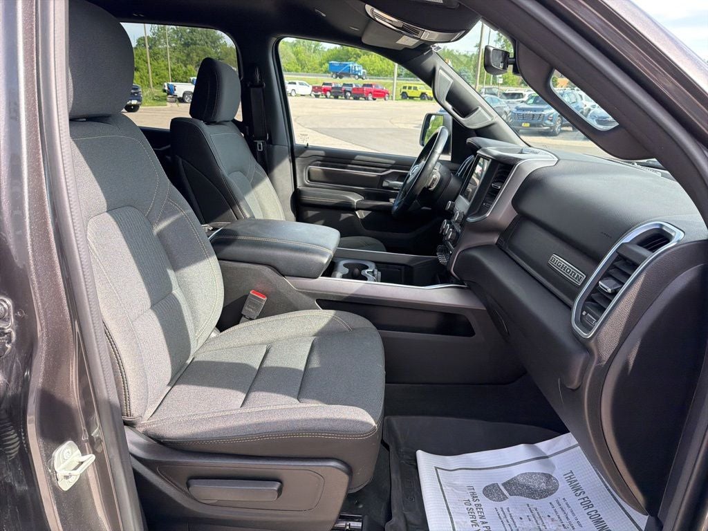 2024 RAM 1500 Big Horn Crew Cab 4x4 5'7' Box