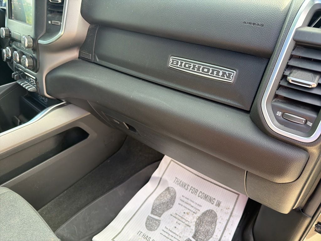 2024 RAM 1500 Big Horn Crew Cab 4x4 5'7' Box