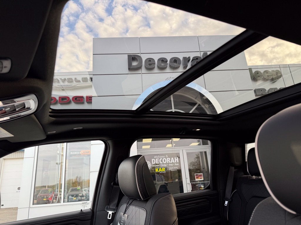 2027 RAM Ram 1500 RAM 1500 LIMITED CREW CAB 4X4 5'7' BOX