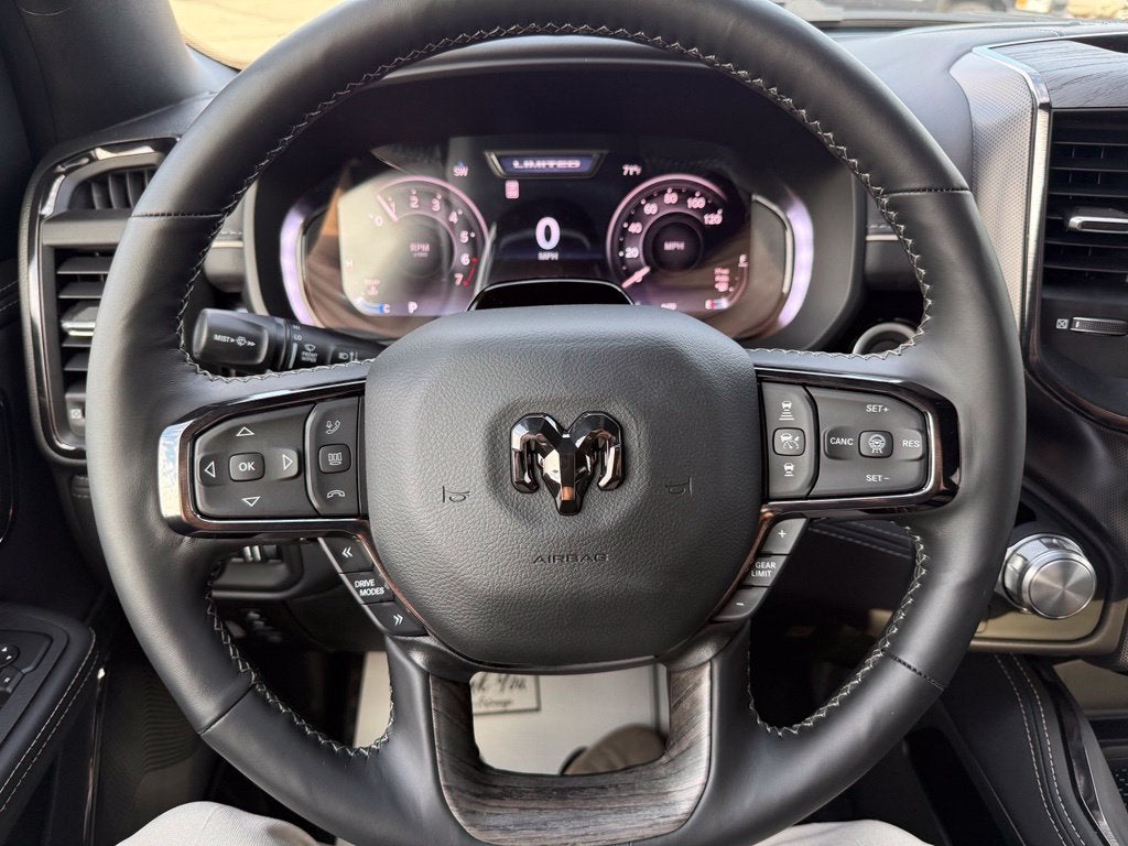 2027 RAM Ram 1500 RAM 1500 LIMITED CREW CAB 4X4 5'7' BOX