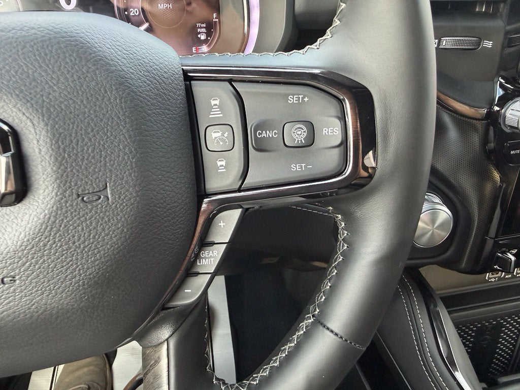 2027 RAM Ram 1500 RAM 1500 LIMITED CREW CAB 4X4 5'7' BOX