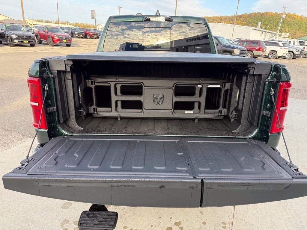 2027 RAM Ram 1500 RAM 1500 LIMITED CREW CAB 4X4 5'7' BOX