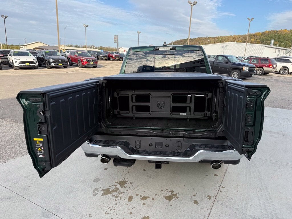 2027 RAM Ram 1500 RAM 1500 LIMITED CREW CAB 4X4 5'7' BOX