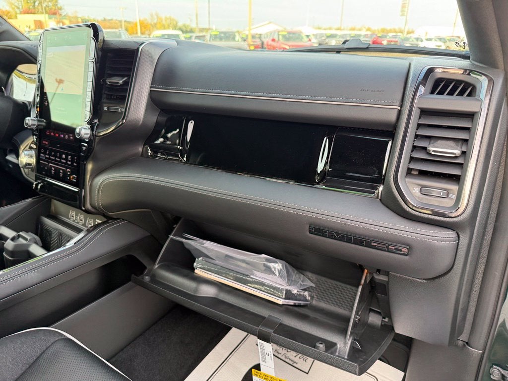 2027 RAM Ram 1500 RAM 1500 LIMITED CREW CAB 4X4 5'7' BOX