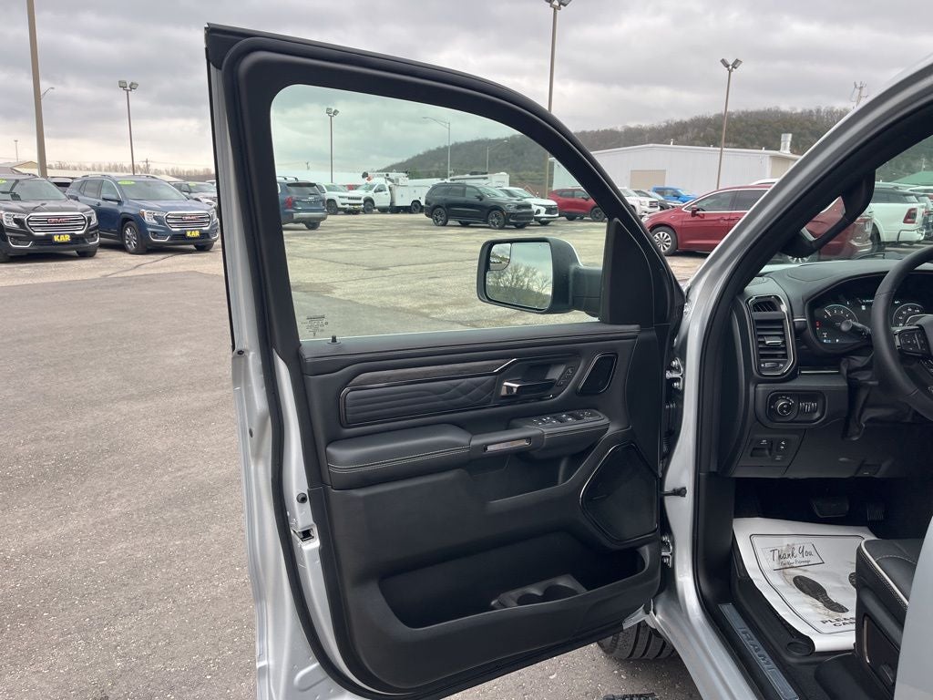 2026 RAM Ram 1500 RAM 1500 LIMITED CREW CAB 4X4 5'7' BOX