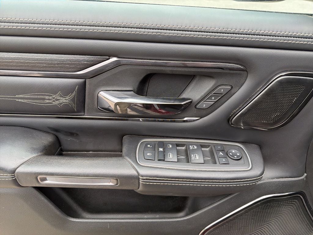 2023 RAM 1500 Limited Crew Cab 4x4 5'7' Box