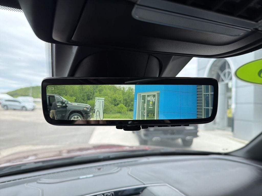 2023 RAM 1500 Limited Crew Cab 4x4 5'7' Box