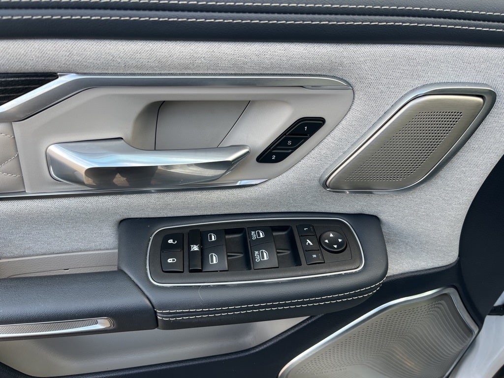 2024 RAM 1500 Limited Crew Cab 4x4 5'7' Box