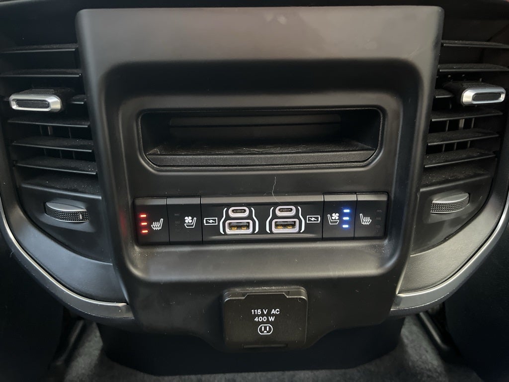 2024 RAM 1500 Limited Crew Cab 4x4 5'7' Box