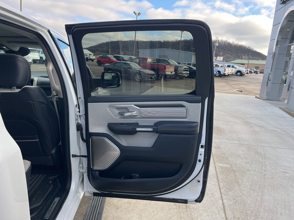 2024 RAM 1500 Limited Crew Cab 4x4 5'7' Box