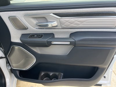 2024 RAM 1500 Limited Crew Cab 4x4 5'7' Box