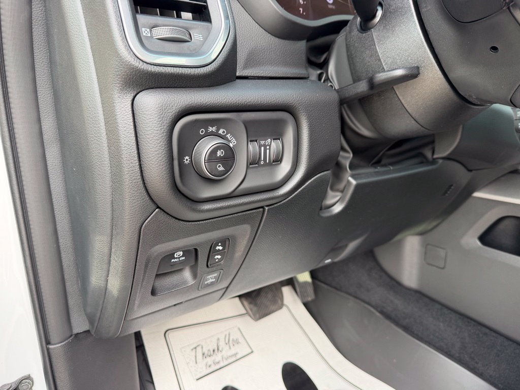 2027 RAM Ram 1500 RAM 1500 LARAMIE CREW CAB 4X4 5'7' BOX