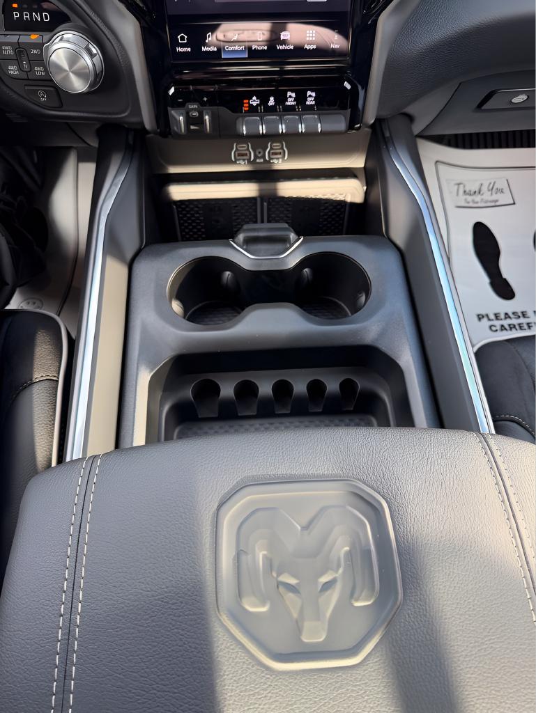 2027 RAM Ram 1500 RAM 1500 LARAMIE CREW CAB 4X4 5'7' BOX