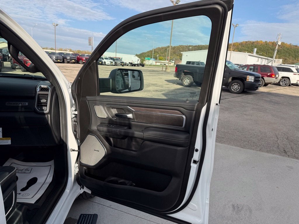 2027 RAM Ram 1500 RAM 1500 LARAMIE CREW CAB 4X4 5'7' BOX