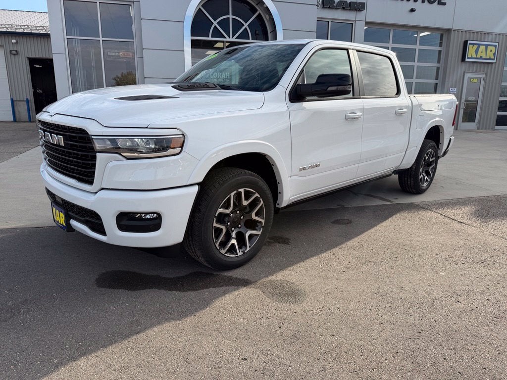 2027 RAM Ram 1500 RAM 1500 LARAMIE CREW CAB 4X4 5'7' BOX