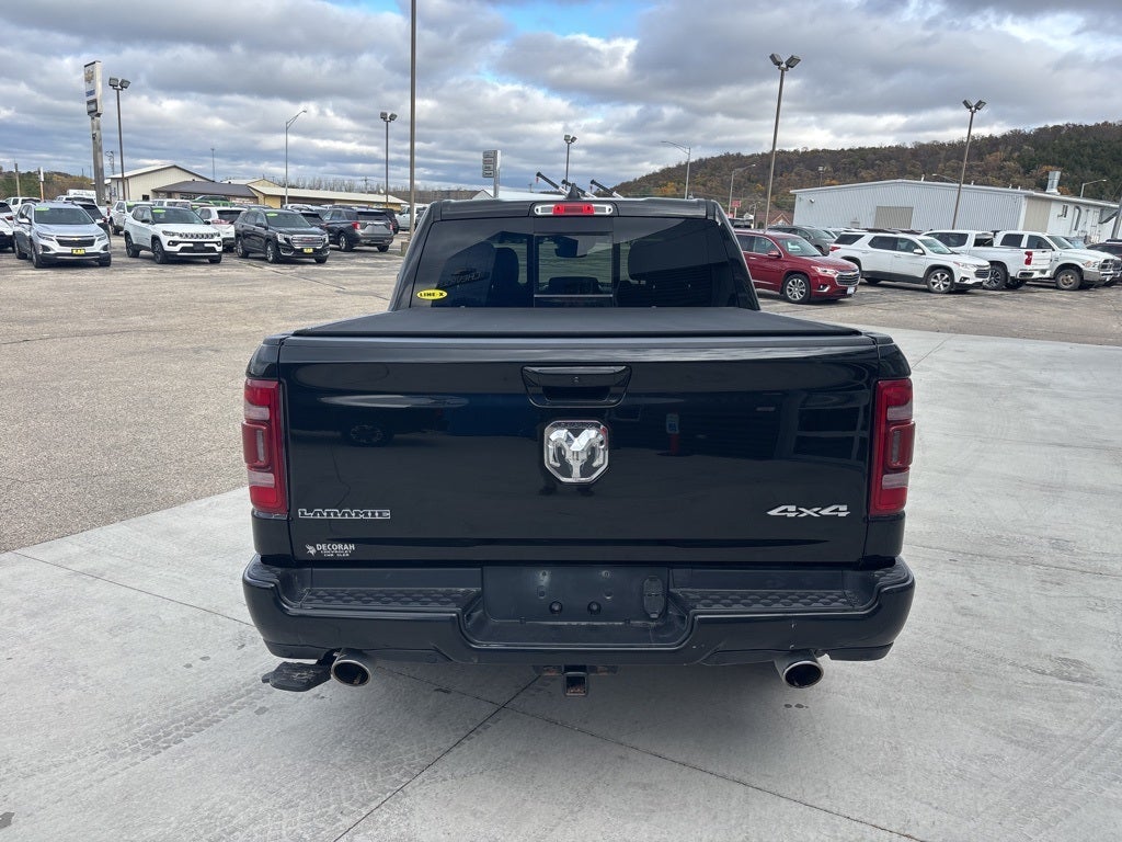 2022 RAM 1500 Laramie Crew Cab 4x4 5'7' Box
