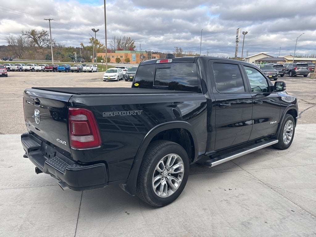 2022 RAM 1500 Laramie Crew Cab 4x4 5'7' Box