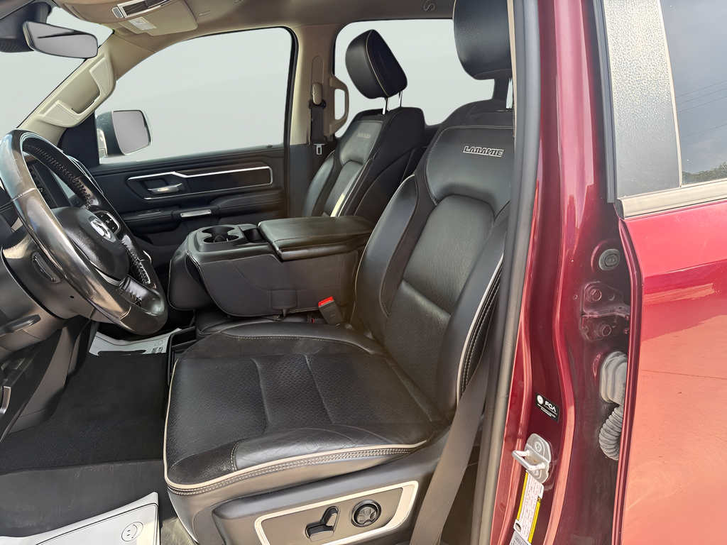 2021 RAM 1500 Laramie Crew Cab 4x4 5'7' Box