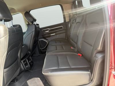2021 RAM 1500 Laramie Crew Cab 4x4 5'7' Box