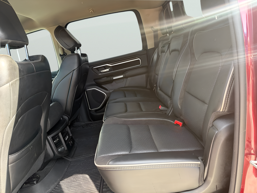 2021 RAM 1500 Laramie Crew Cab 4x4 5'7' Box
