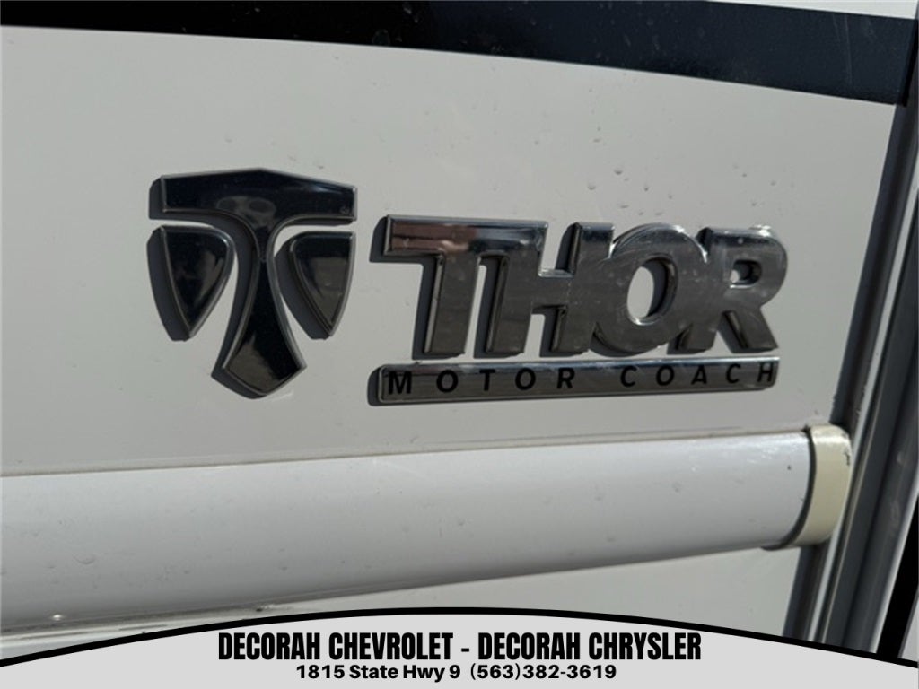 2023 Ford Transit-350 Cutaway Base