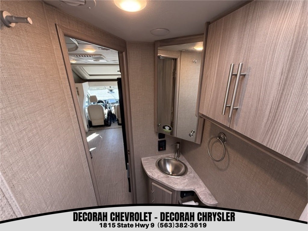 2023 Ford Transit-350 Cutaway Base