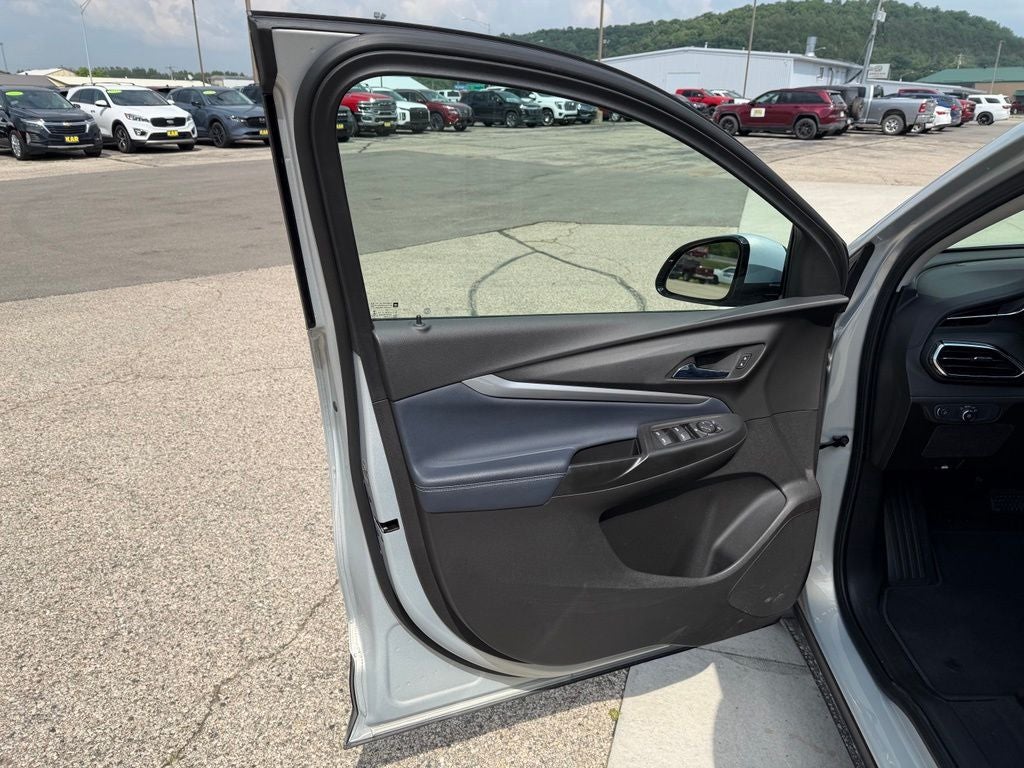 2023 Chevrolet Bolt EUV FWD LT