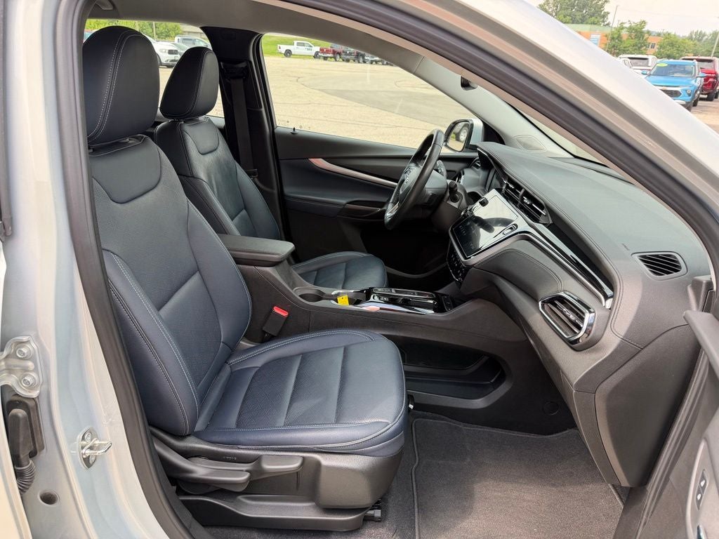 2023 Chevrolet Bolt EUV FWD LT