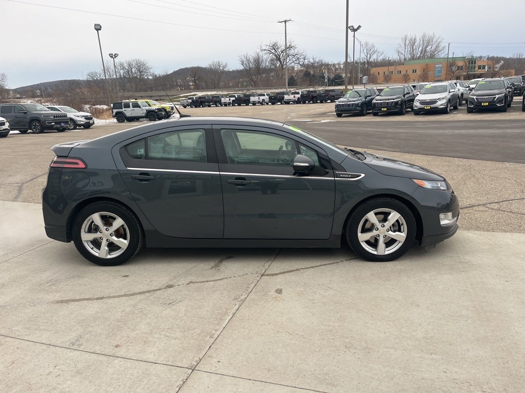 2011 Chevrolet Volt Base