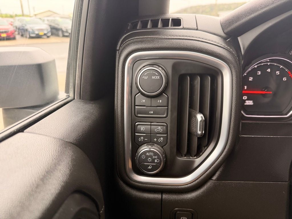 2021 Chevrolet Silverado 2500HD 4WD Crew Cab Standard Bed LT