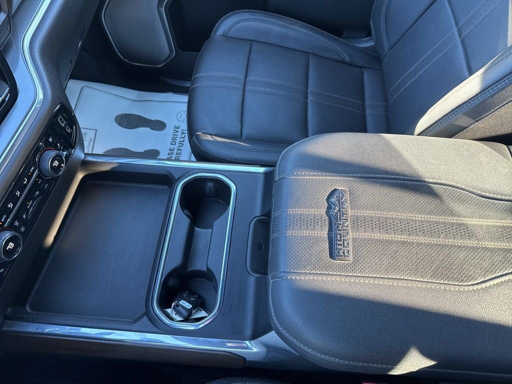 2024 Chevrolet Silverado 3500HD 4WD Crew Cab Standard Bed High Country