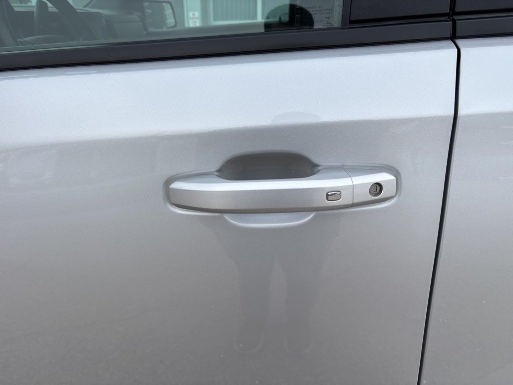 2022 Chevrolet Silverado 1500 4WD Crew Cab Standard Bed LT