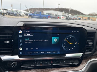 2022 Chevrolet Silverado 1500 4WD Crew Cab Standard Bed LT