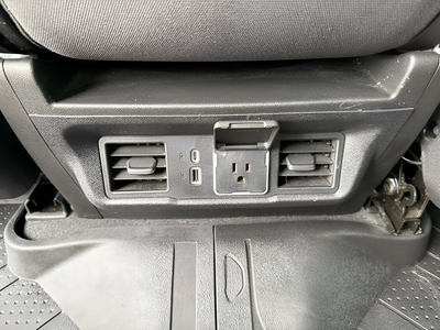 2024 Chevrolet Silverado 1500 4WD Crew Cab Short Bed LT with 2FL