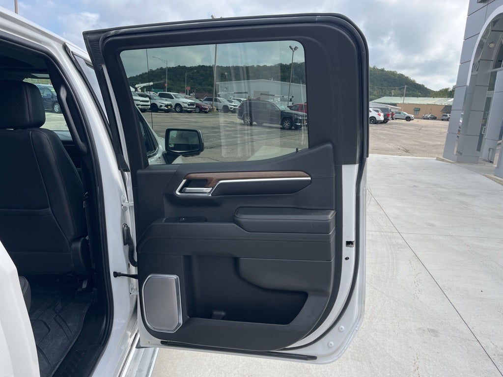 2024 Chevrolet Silverado 1500 4WD Crew Cab Short Bed High Country