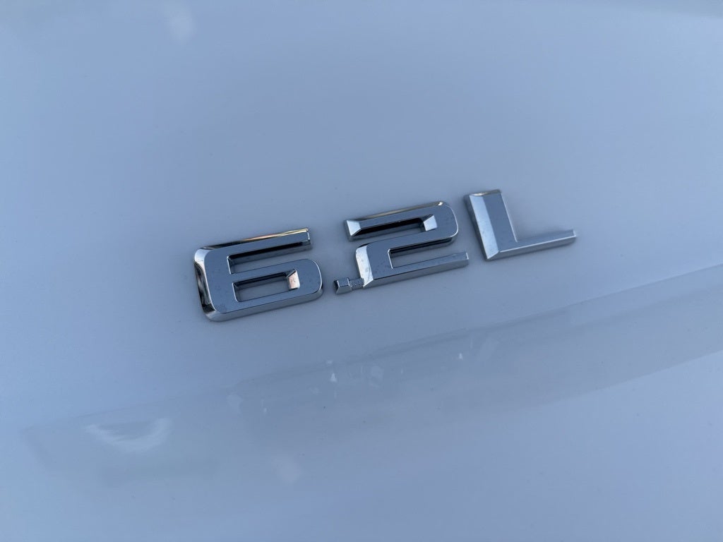 2025 Chevrolet Silverado 1500 4WD Crew Cab Short Bed High Country