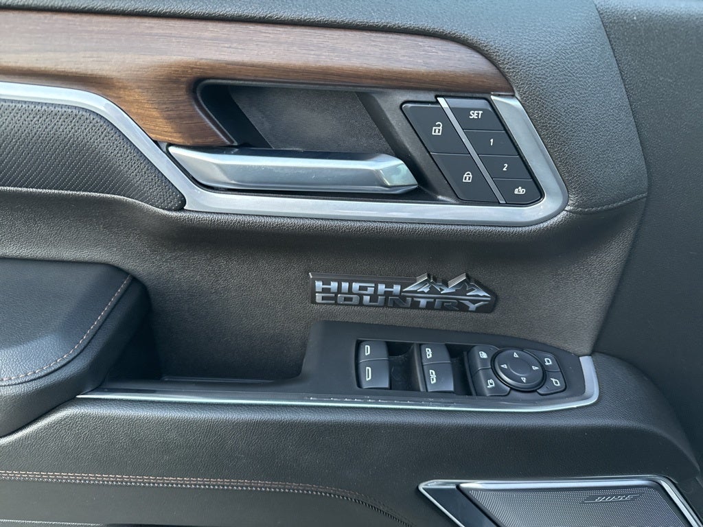 2025 Chevrolet Silverado 1500 4WD Crew Cab Short Bed High Country