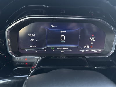 2025 Chevrolet Silverado 1500 4WD Crew Cab Short Bed High Country