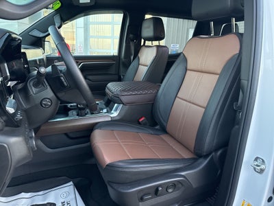 2025 Chevrolet Silverado 1500 4WD Crew Cab Short Bed High Country