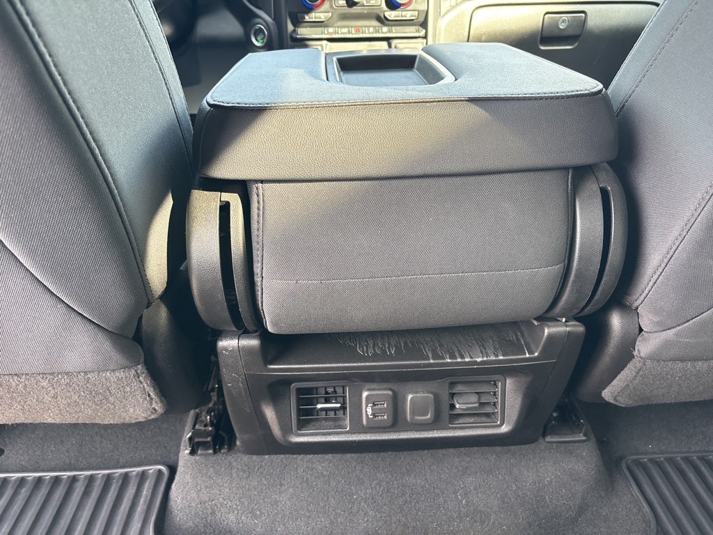 2021 Chevrolet Silverado 1500 4WD Crew Cab Short Bed LT