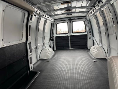 2025 Chevrolet Express 3500 Work Van Cargo