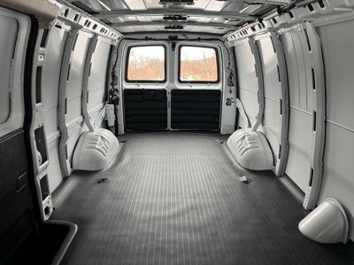 2025 Chevrolet Express 3500 Work Van Cargo