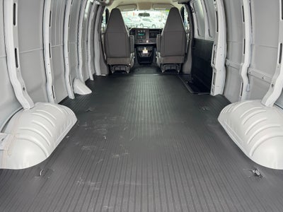 2025 Chevrolet Express 3500 Work Van Cargo